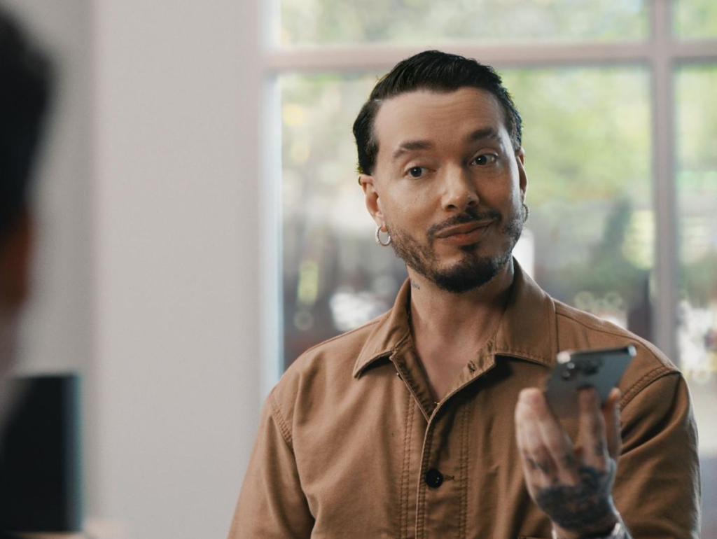 J Balvin comercial Verizon