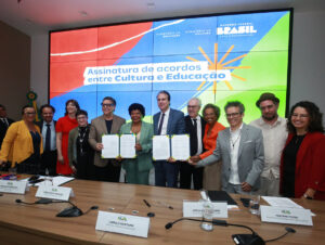 MinC e MEC assinam acordo (Crédito: Luis Fortes/MEC)