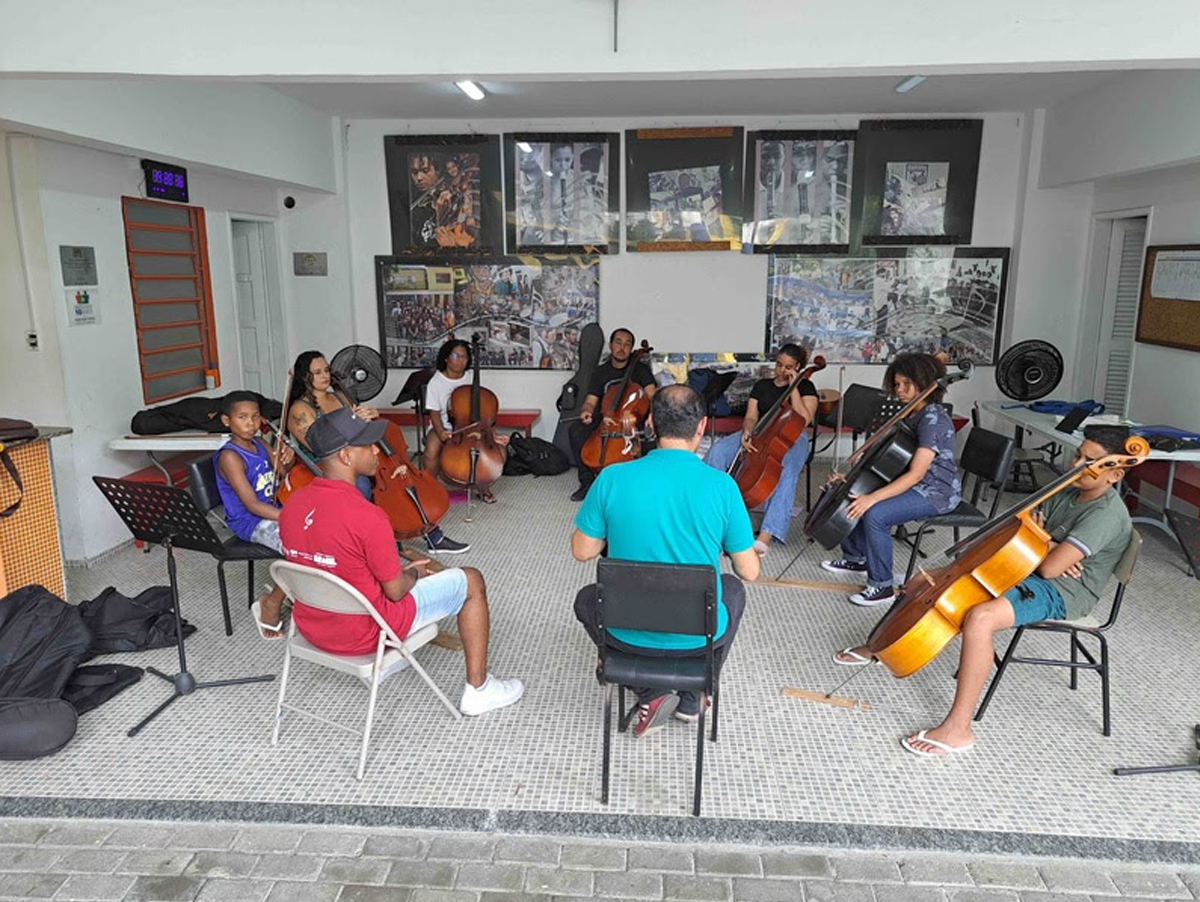 Alunos têm aulas na sede do Espaço Cultural da Grota (Crédito: Divulgação)