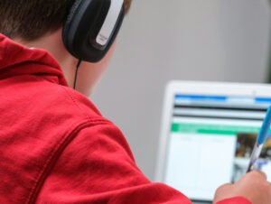 Curso online prepara músicos para turnê 2