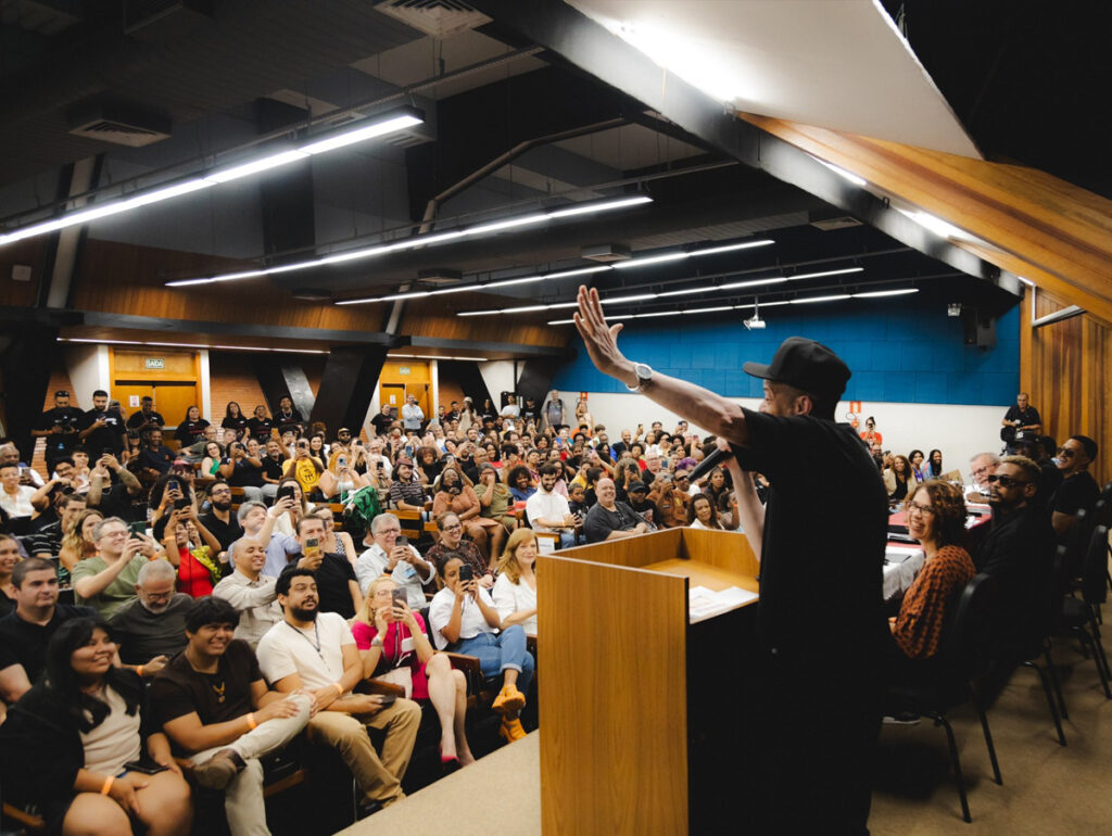 Racionais MC's recebem título de doutor honoris causa na Unicamp (Crédito: @isabelleindia_)