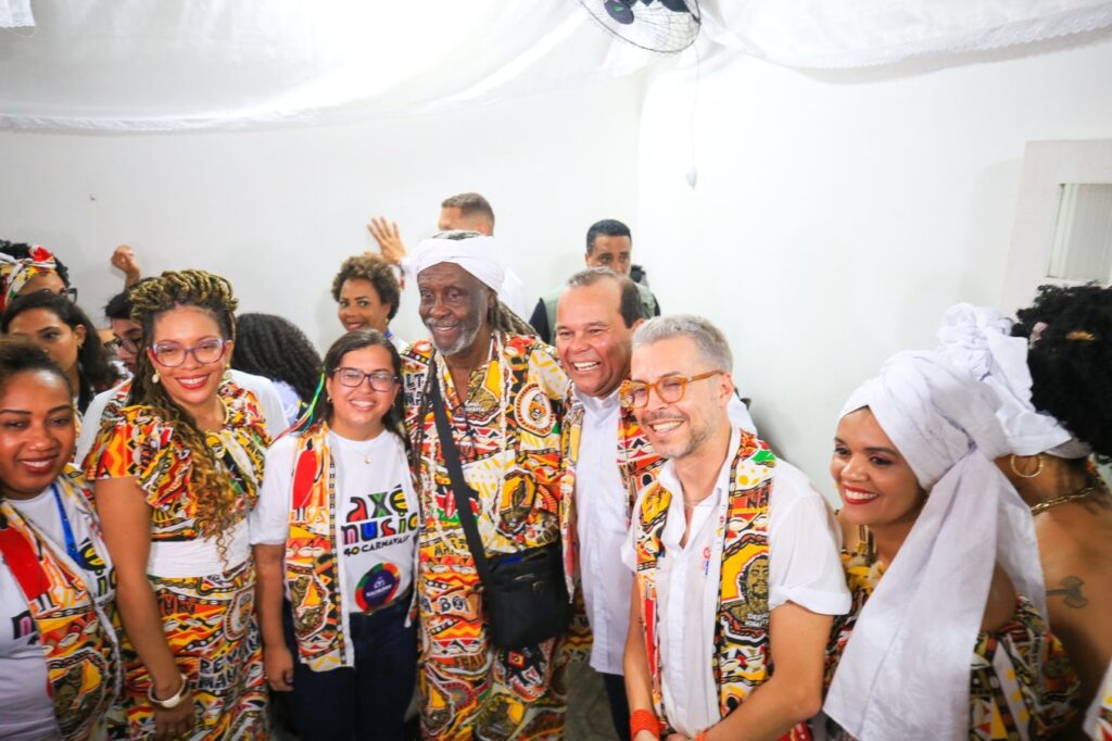 Em 2025, o programa Ouro Negro irá destinar cerca de 15 milhões de reais a 112 projetos selecionados, beneficiando uma série de blocos afro e outras iniciativas culturais que promovem a herança e a cultura negra na Bahia. Foto: 