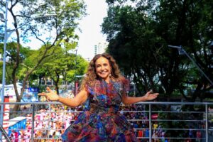 O carnaval da Bahia teve fechamento histórico no circuito Osmar, com Daniela Mercury. Fotos: Luis Antônio/GOVBA