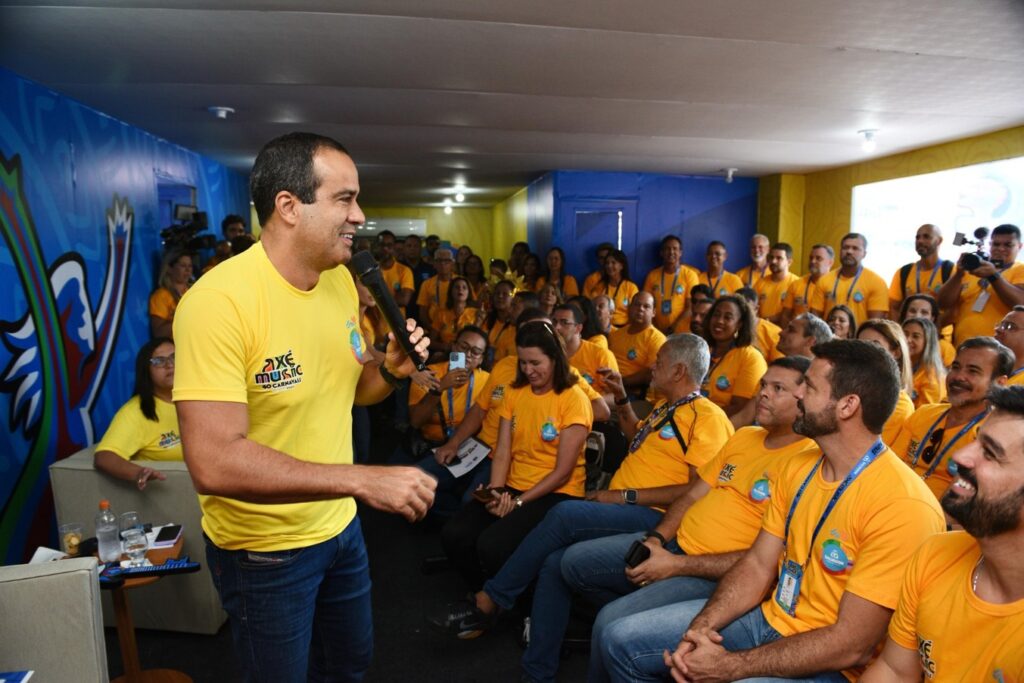 Bruno Reis se mostrou feliz em divulgar os dados positivos da cidade no Carnaval. Fotos: Betto Jr./Secom PMS