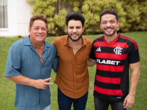 Leonardo e Wesley Safadão com Thiago Carvalho