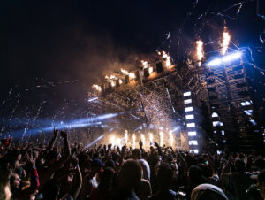 turnê, show ao vivo