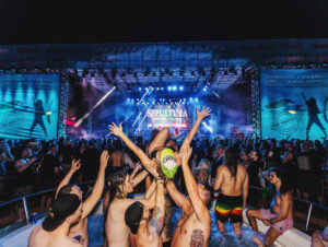 Show do Sepultura no cruzeiro 70000TONS OF METAL (Crédito: Divulgação)