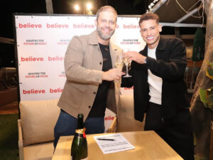 Jaime Costa (General Manager, Believe Brasil e Portugal) e Manim / Crédito: @luollivefotografia