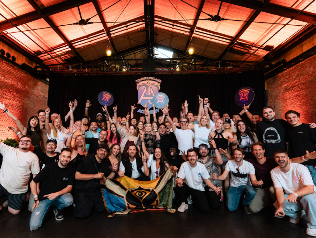 Alunos da Tomorrowland Academy durante uma das aulas