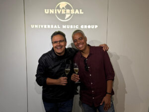 Max Viana lança selo musical 'Vilarejo' em parceria com a Universal Music Brasil