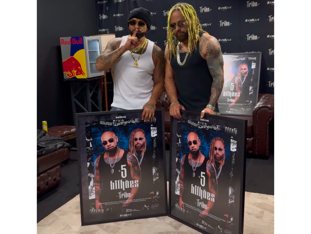 Tribo da Periferia recebe quadro por 5 bilhões de streams