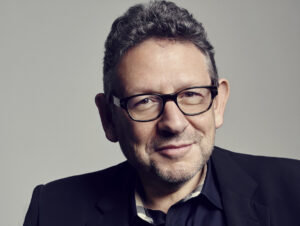 Sir Lucian Grainge, presidente e CEO da UMG