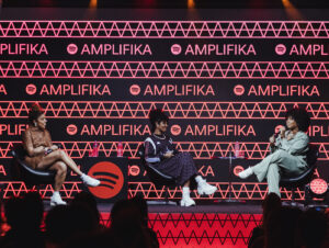 Talita Morais, Luciana Paulino e MC Luanna no Dia AMPLIFIKA, do Spotify (Crédito: Divulgação)
