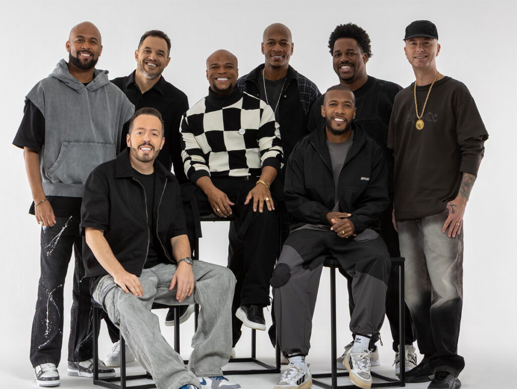 Turma do Pagode renova contrato com a Sony Music Brasil