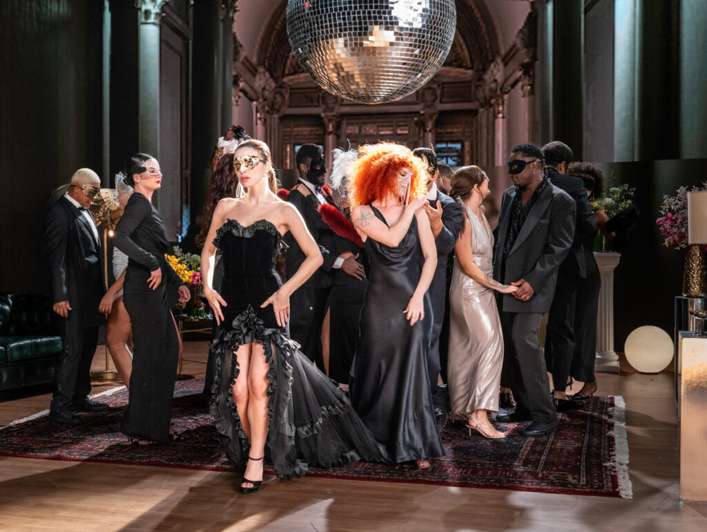 GIULIA BE lança 'delícias proibidas' (Crédito: Jonathan Wolpert)