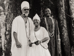 Carlinhos Brown no documentário Amazônia Negra Expedição Amapá (Crédito - Veve Milk)