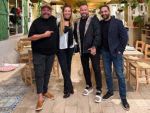 Alex Passos, Cris Falcão, Marcelo Portuga e Marcony Cruz, AHSA Music, Virgin Music Group