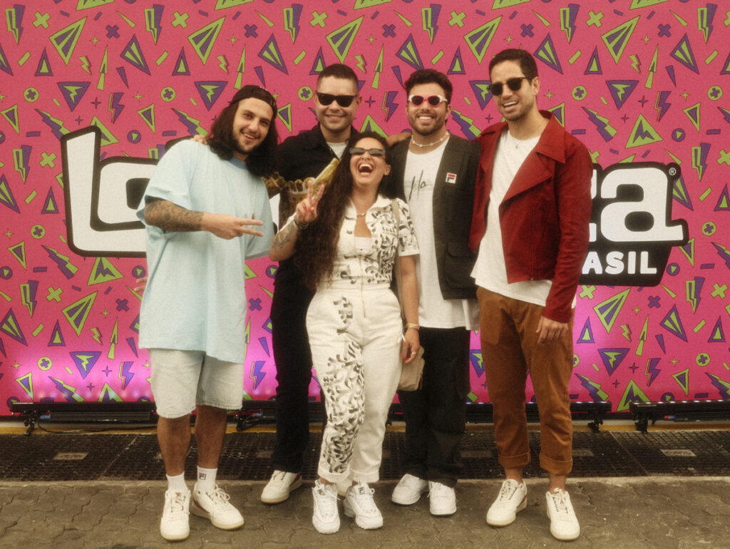 Carol de Amar com a Lagum no Lollapalooza Brasil