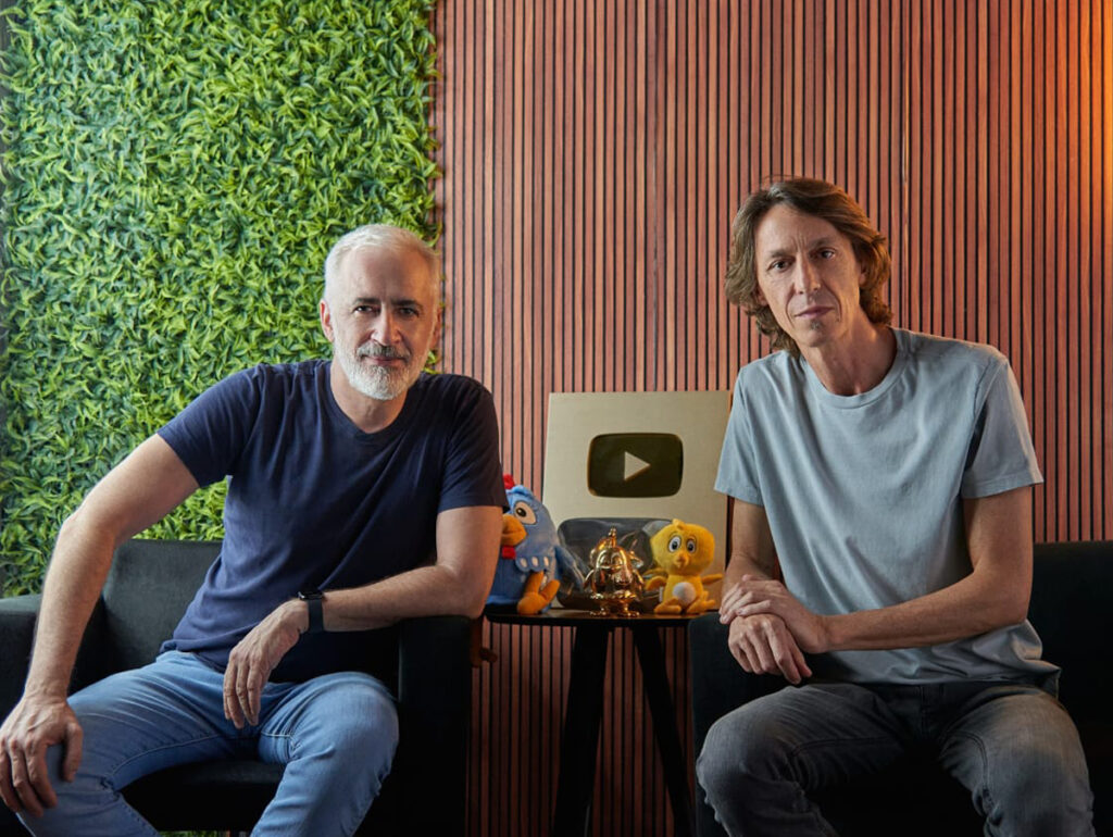Juliano Prado e Marcos Luporini, criadores da Galinha Pintadinha