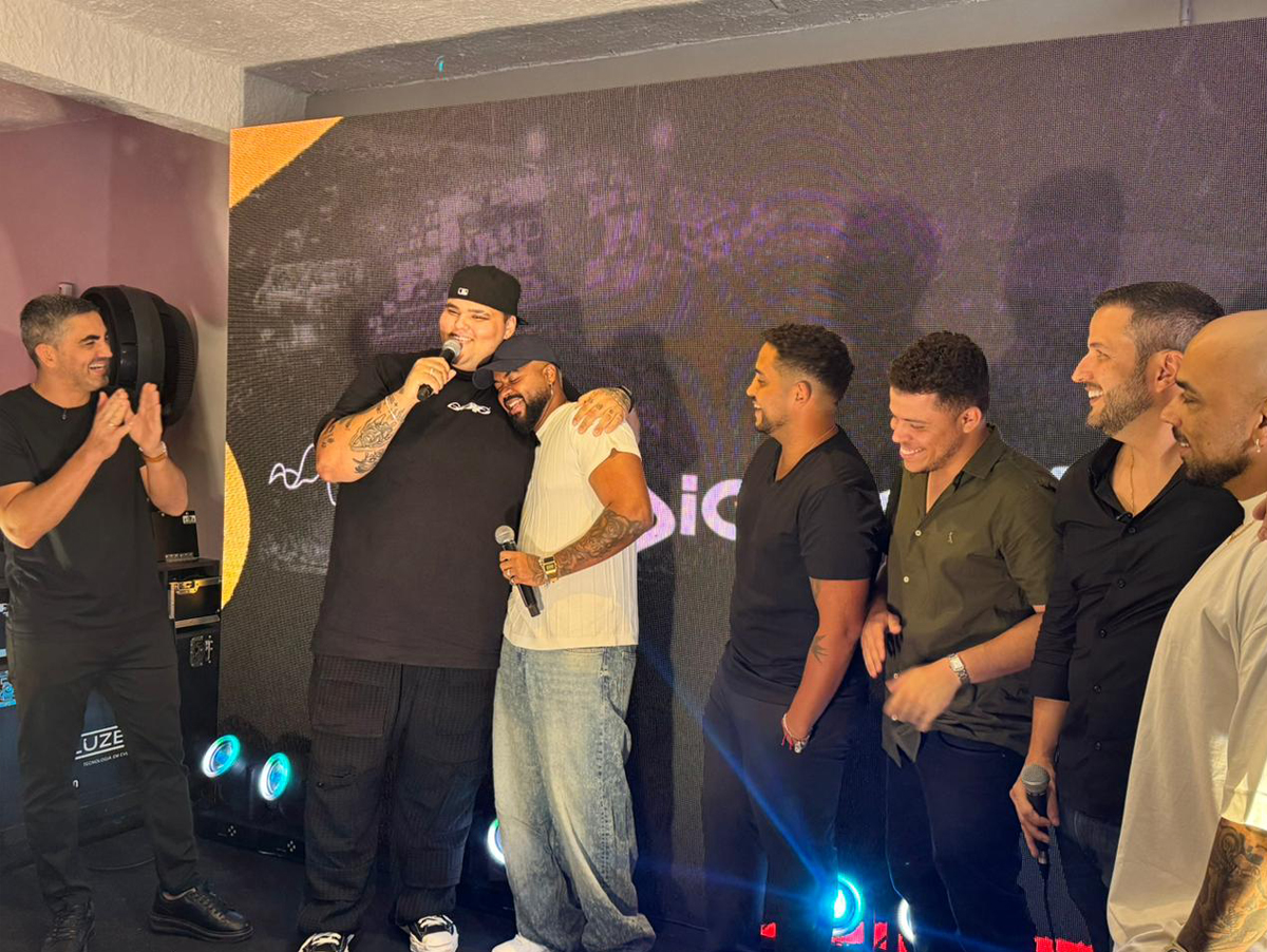 Exclusivo: Grupo Onda e Menos é Mais firmam parceria para agenciar carreira de Diggo