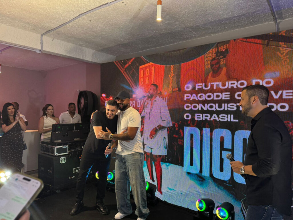 Anúncio de parceria com Grupo Onda