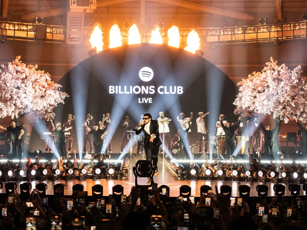 Bad Bunny em show do Billions Club Live, do Spotify