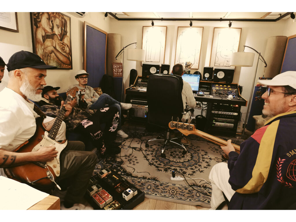 BaianaSystem nos bastidores de criação de Línguas e Léguas