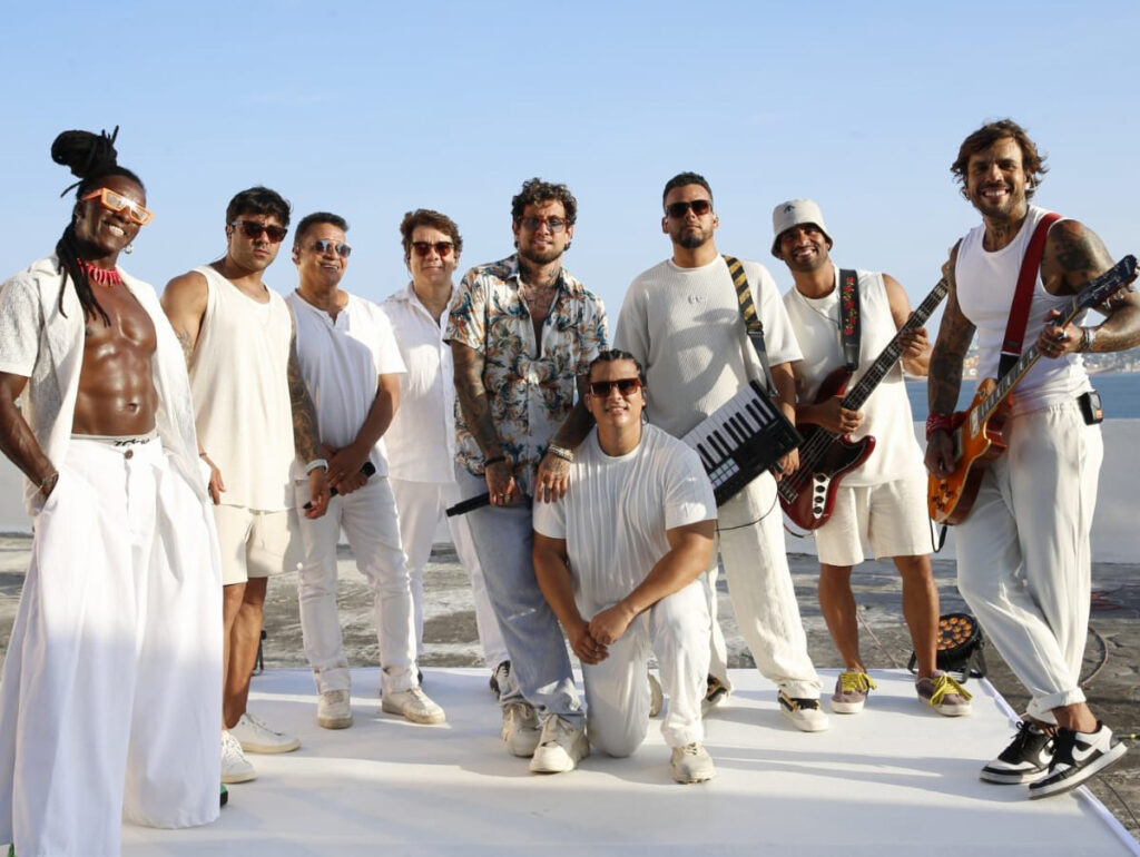 Jammil e Uma Noite com Rafa como vocalista