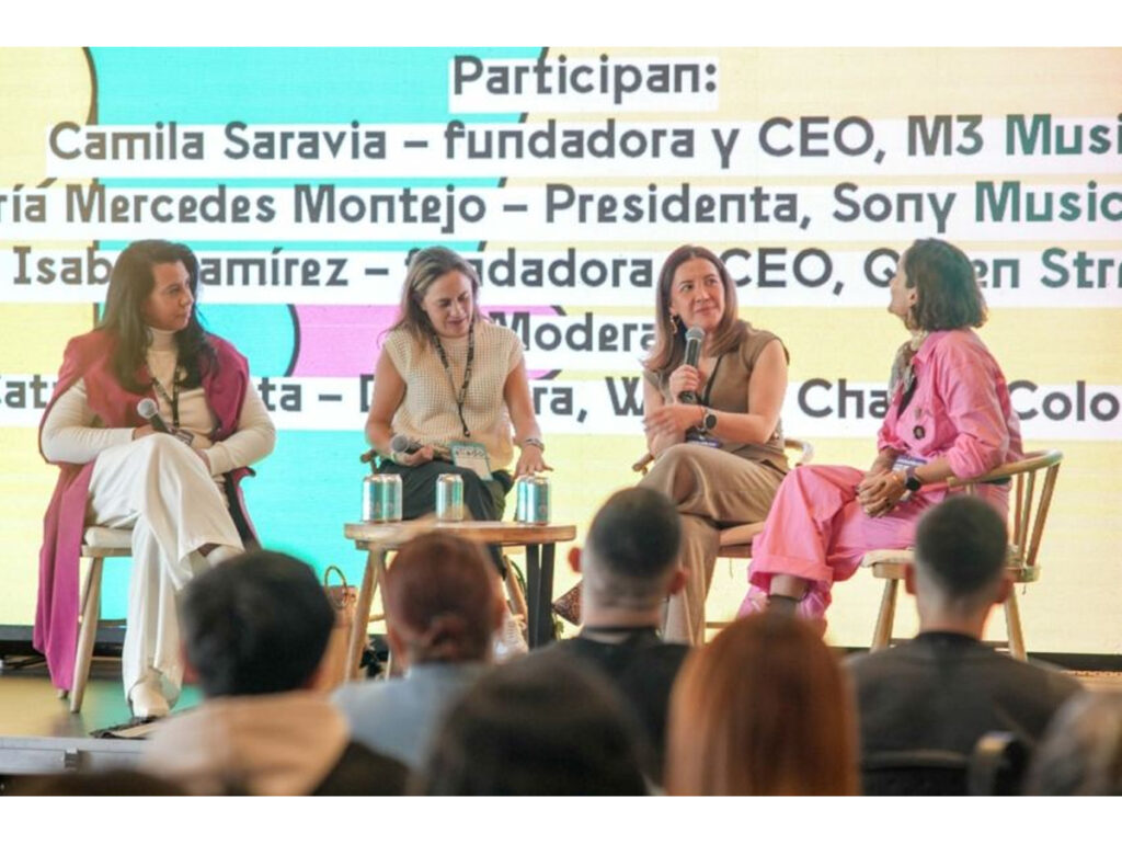 Painel no BOmm (Crédito: Divulgação)