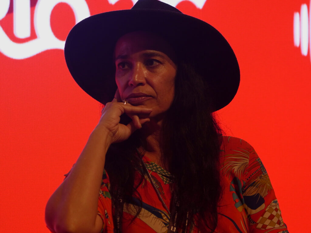 Raphaella Lima no painel da BMG no Rio2C