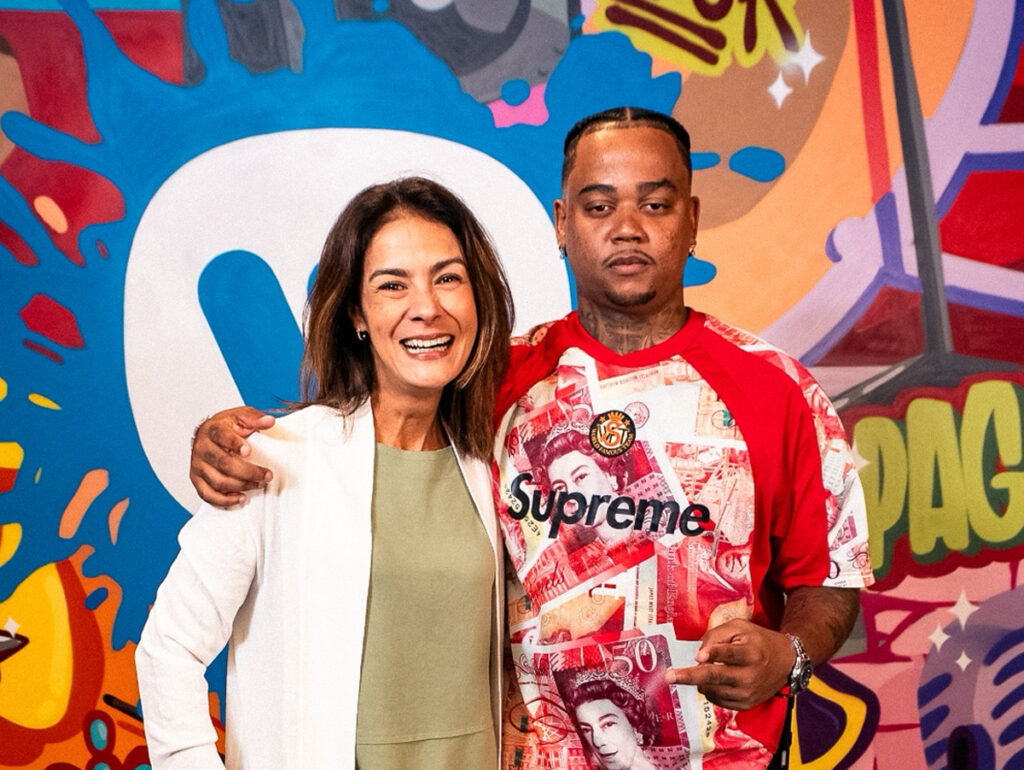 Leila Oliveira, Presidente da Warner Music Brasil e o rapper Major RD