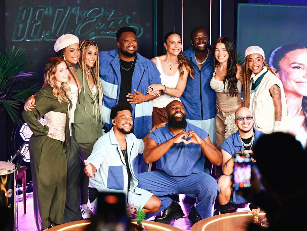 Ivete Sangalo, Marvvila, Lary, Ayla, Mannda Lym e Amanda Amado com Benzadeus (Crédito: Gabriel de Castro)