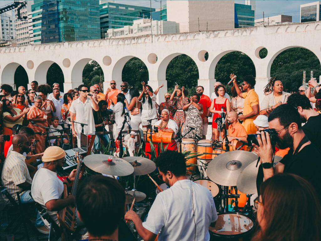 Samba Independente dos Bons Costumes nos Arcos da Lapa - Crédito Shouriço, SIBC